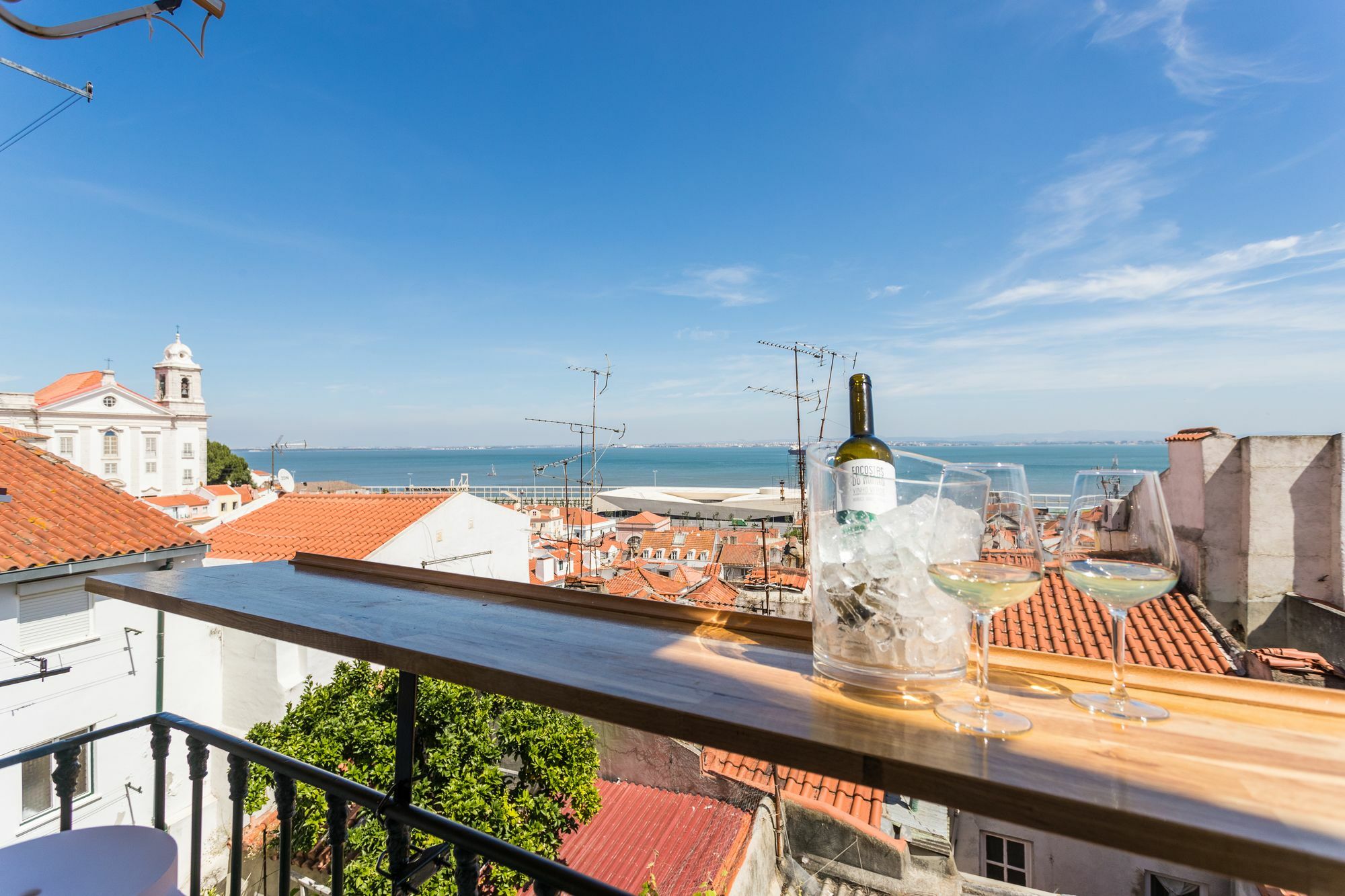 Alfama Vintage By Lu Holidays Apartment Lisbon